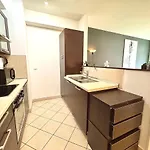 Hollo - Gozsdu Centre Apartman